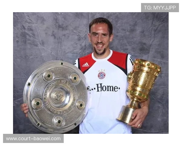 法国足球历史十大传奇球星精彩瞬间回顾：足坛巨星的辉煌之路